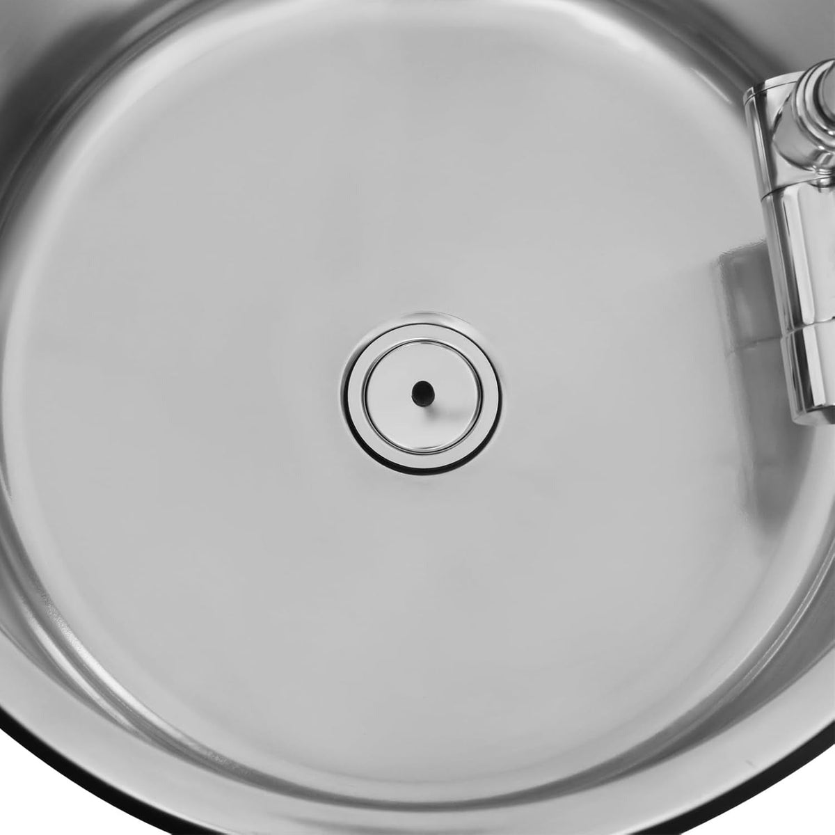 Round stainless steel sink Ø 30 cm, drain close-up