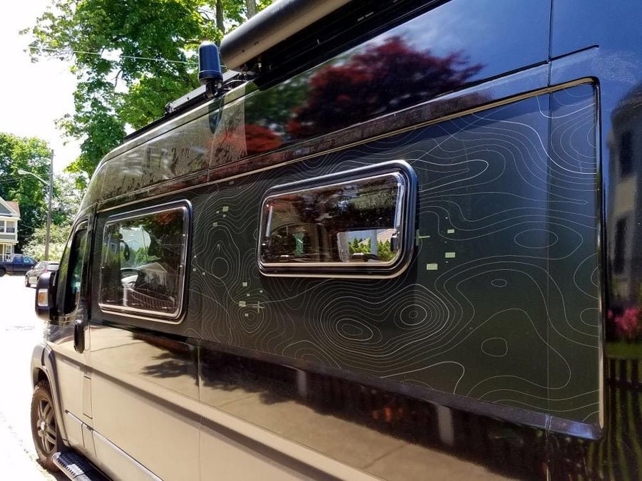 VanLight window for campervans and motorhomes with blind and mosquito net