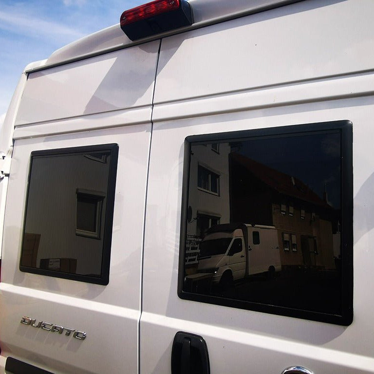VanSquare window for campervans and motorhomes with blind and mosquito net