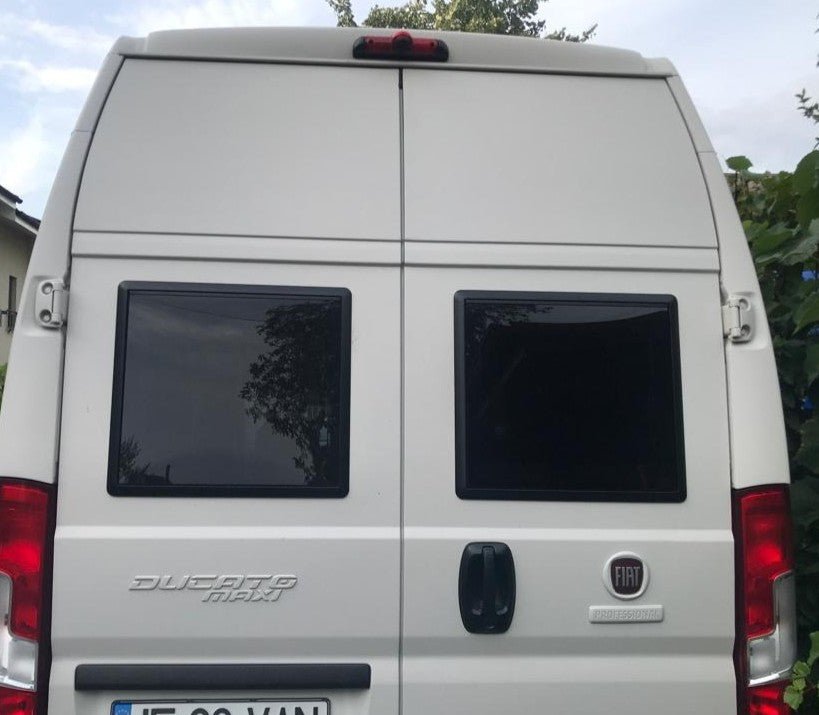 VanSquare window for campervans and motorhomes with Sikaflex adhesive